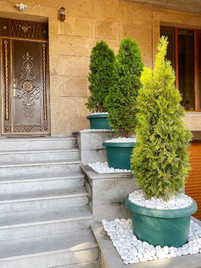 Shirbakyan Boutique Hotel & Apartments Ереван Екстериор снимка